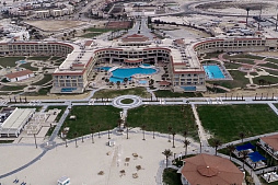 Investments in hotel business Investments in hotel business